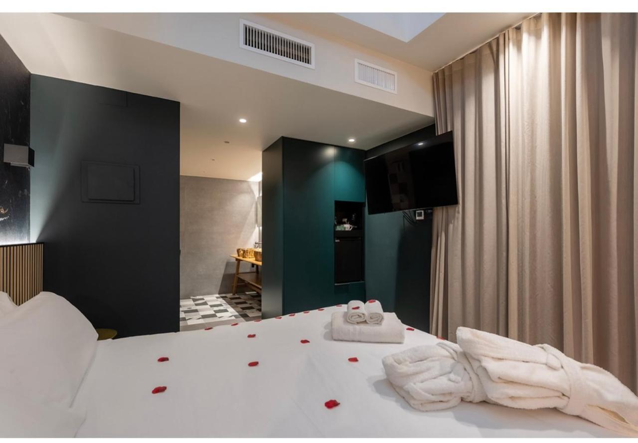 Lo Hotel Del Poblet 厄尔·波普瑙·德尔·戴尔 外观 照片